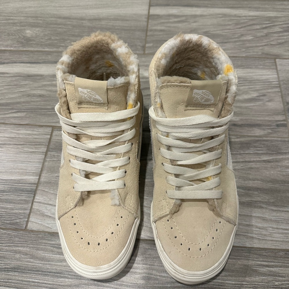 Vans Women's Cream Ankle Boots